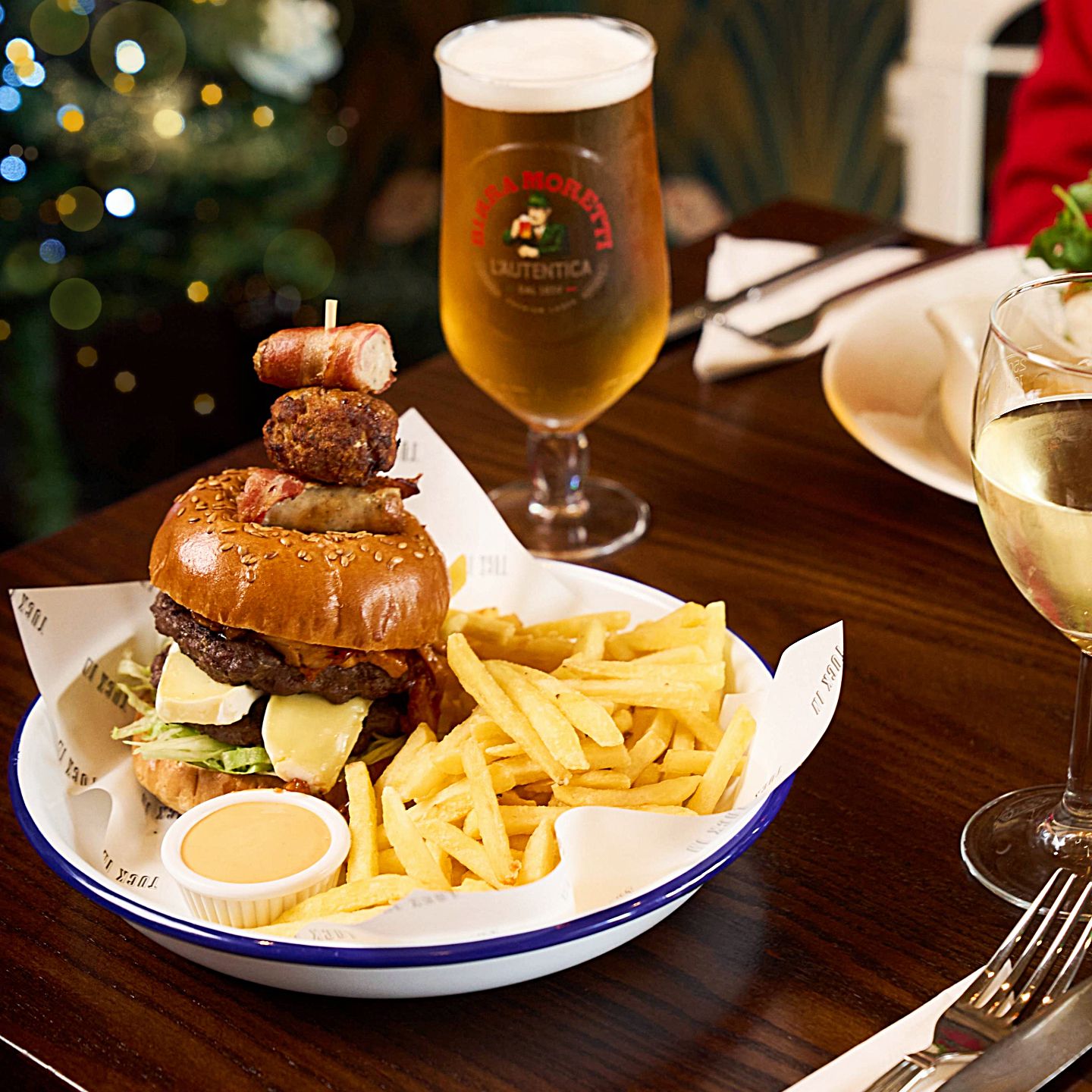 Festive Lunch & Dinner at The White Hart in Exeter